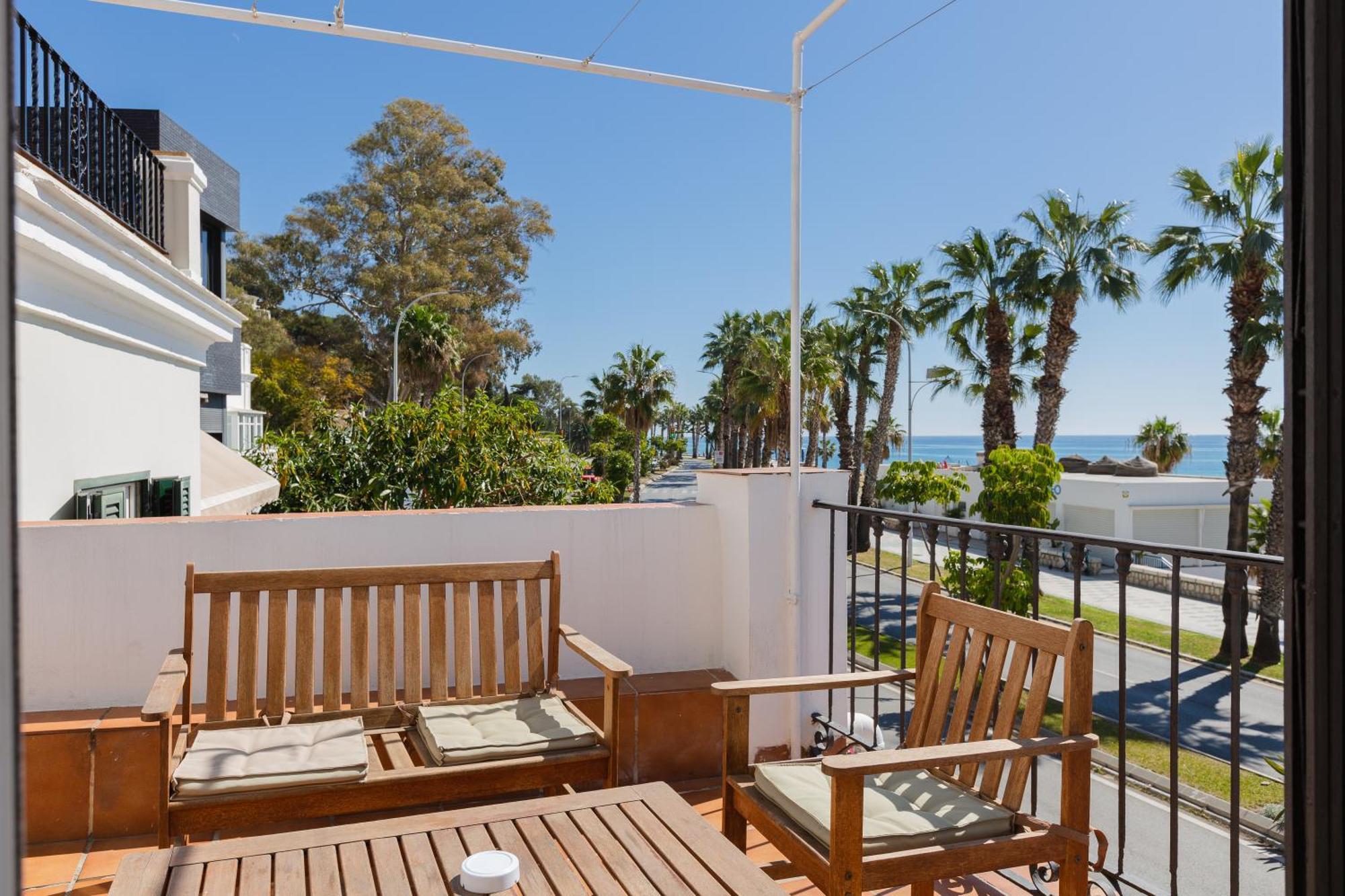 Apartamento Con Encanto En Primera Linea De Playa Málaga Eksteriør billede