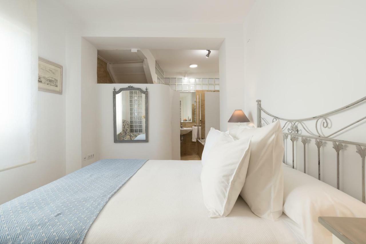 Apartamento Con Encanto En Primera Linea De Playa Málaga Eksteriør billede