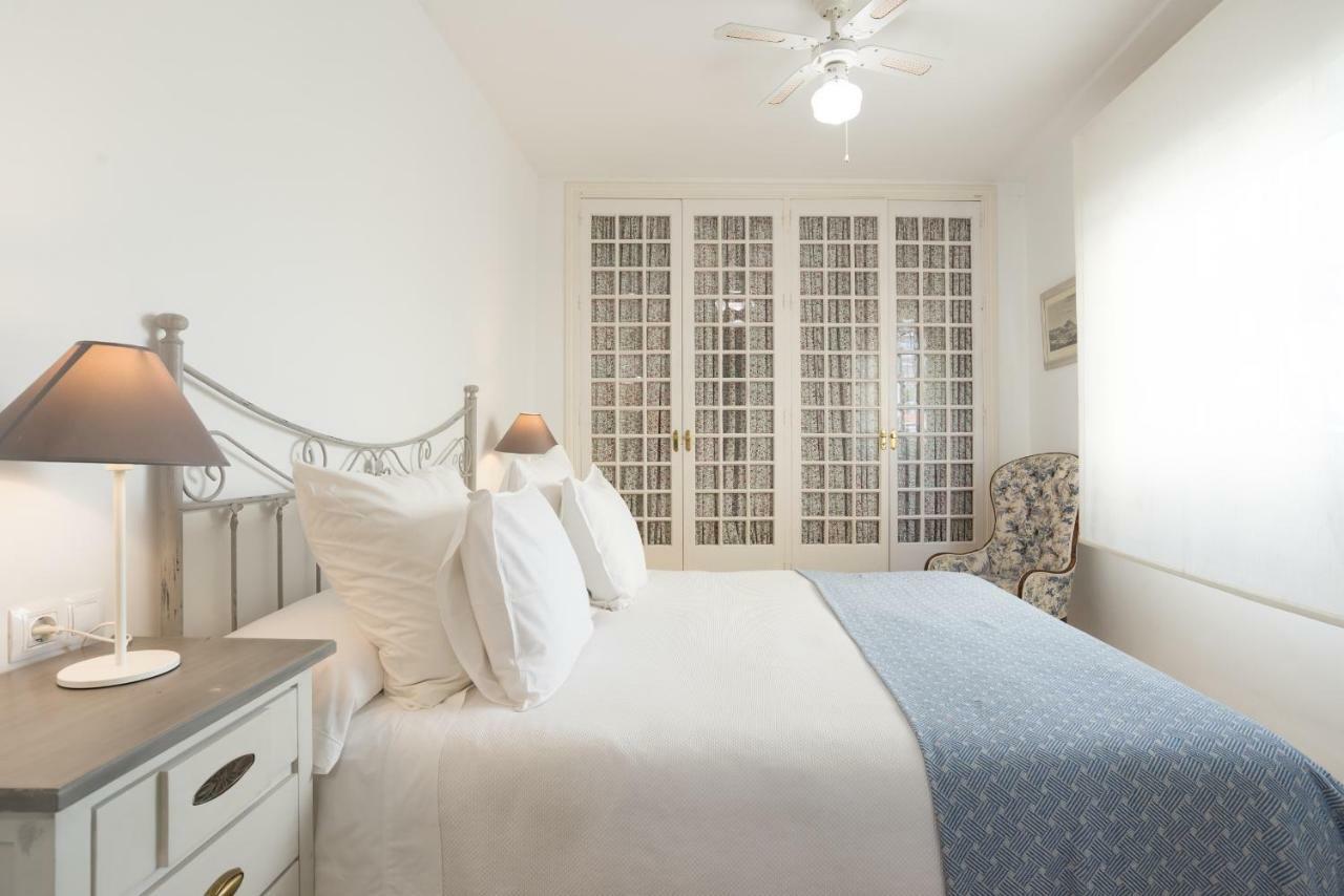 Apartamento Con Encanto En Primera Linea De Playa Málaga Eksteriør billede